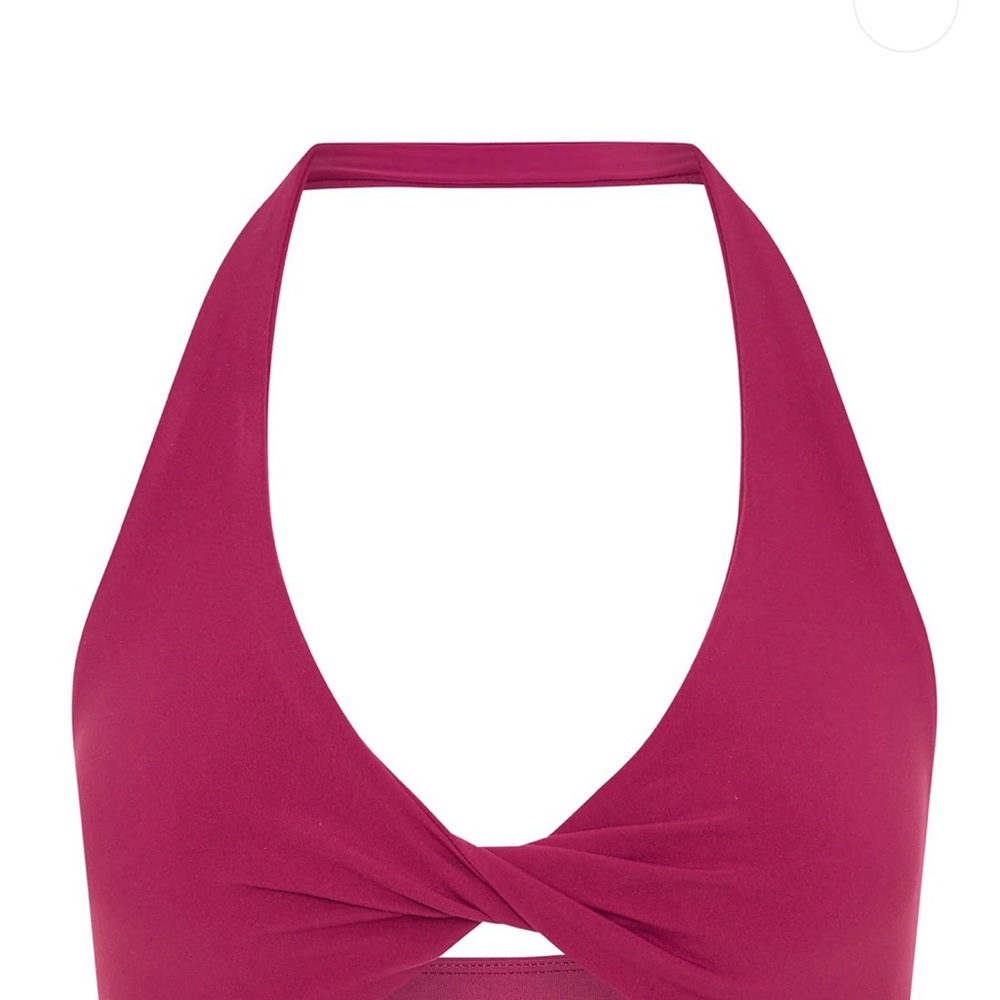 White Fox Velocity Sport Bra in Berry
